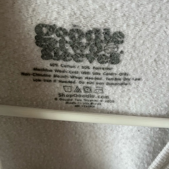 Sweatshirt - Picture 2 of 2